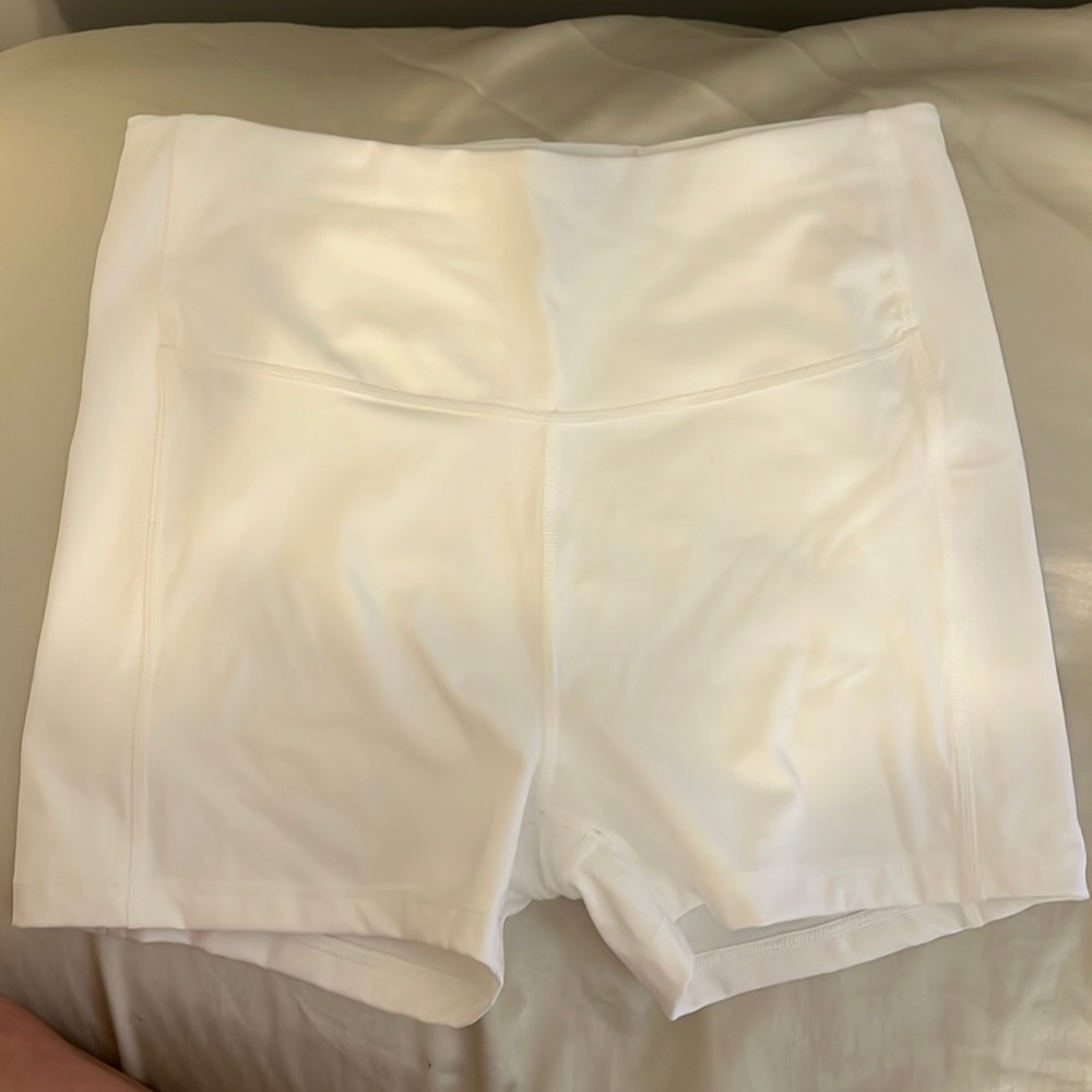 Athleta Ultimate Shortie